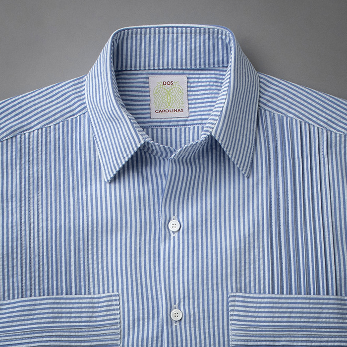 Collar detail