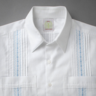 Collar detail