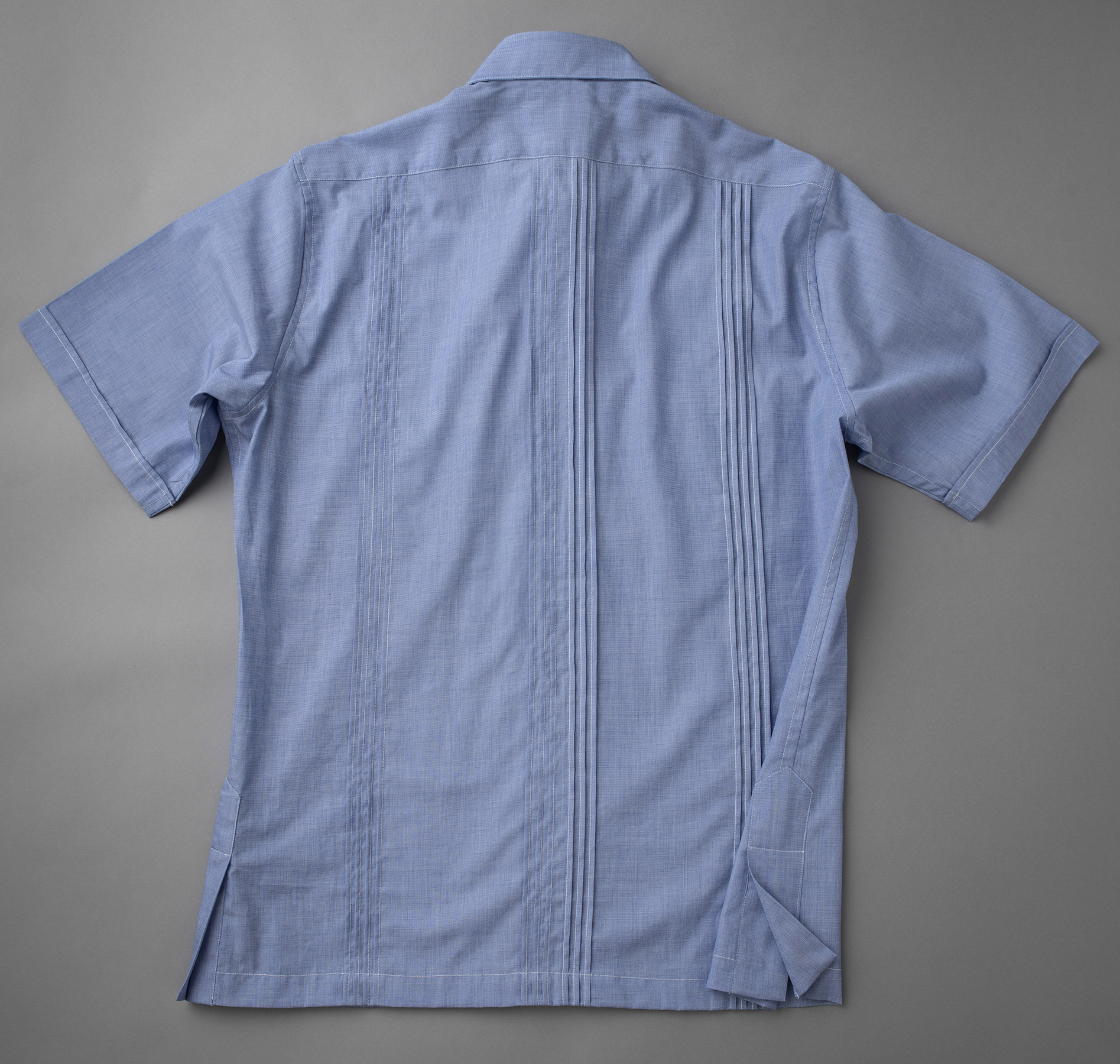 Back with side and center pleats